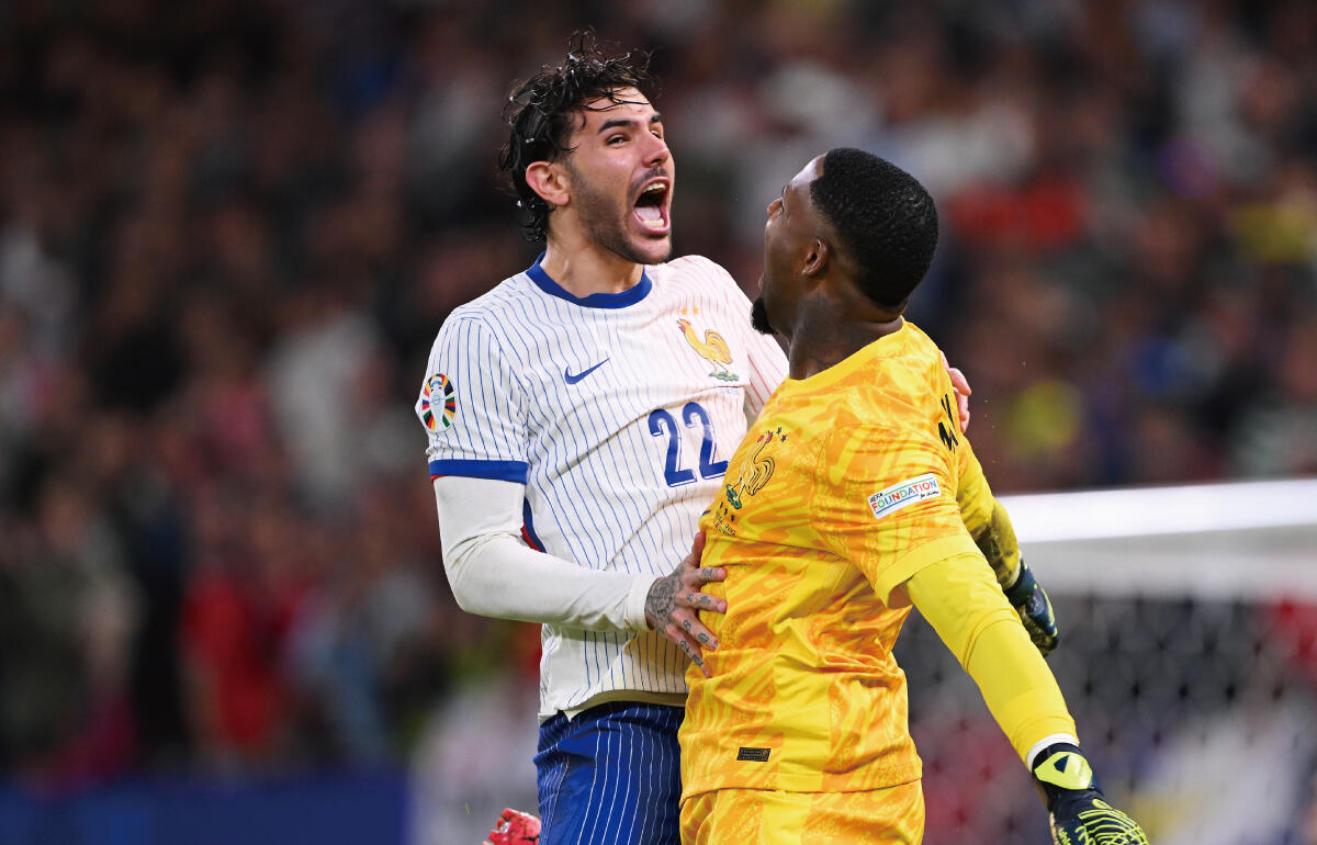 ミランのフランス代表DFテオ・エルナンデス(26)