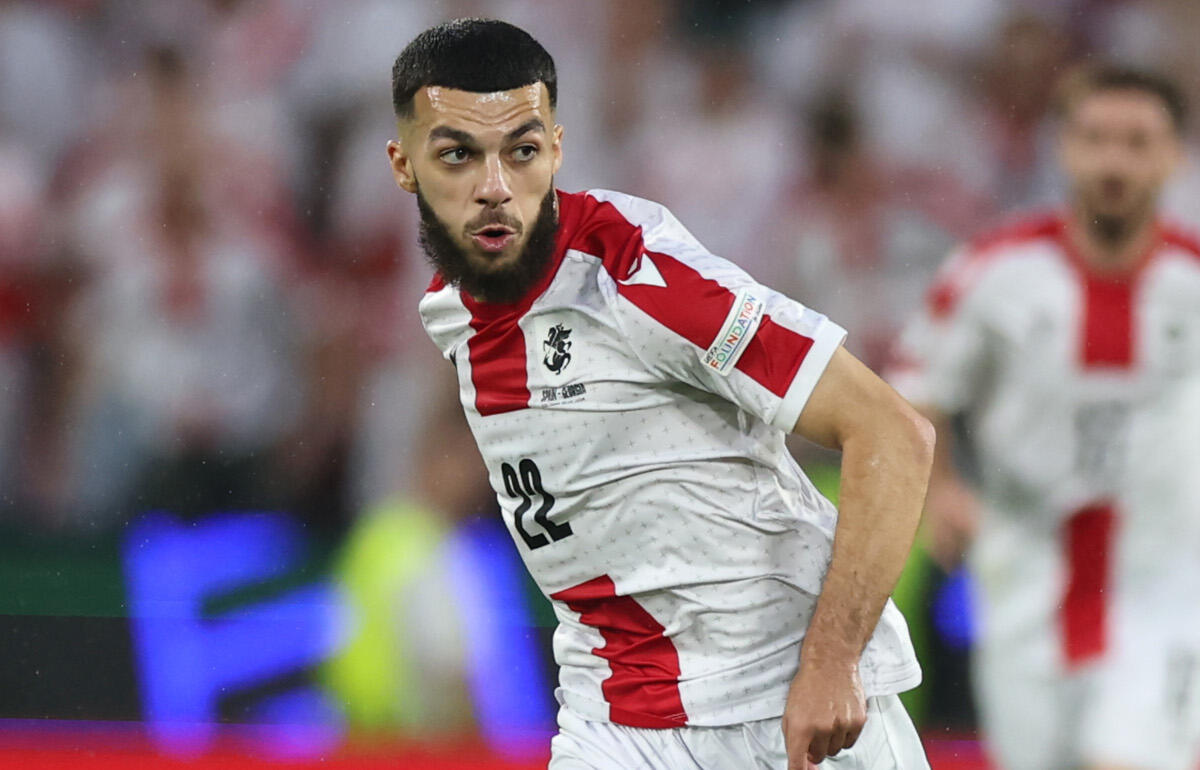 古巣リヨンと合意のミカウタゼ