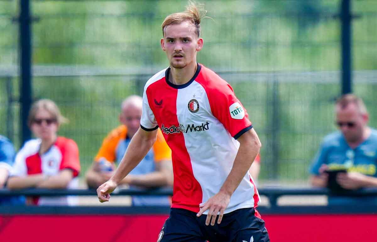 フェイエノールトと契約延長のベーレン