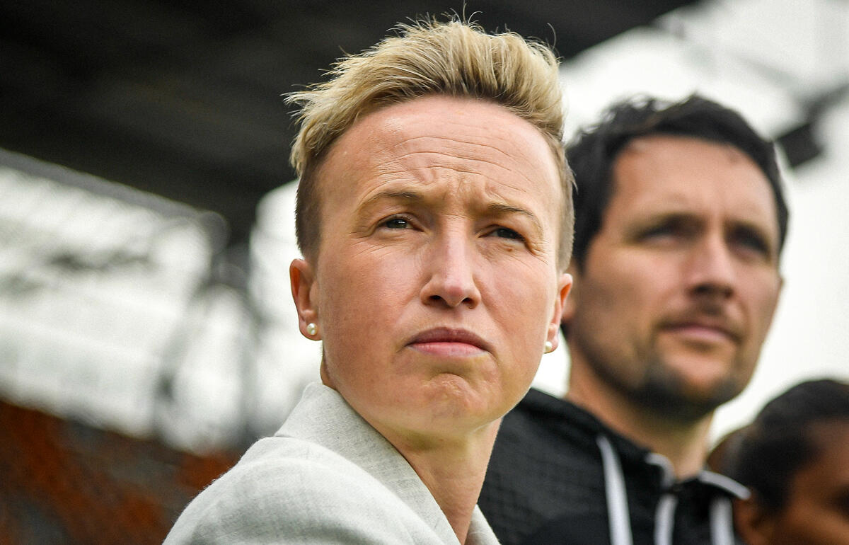 東京五輪で金メダル、カナダ女子代表を指揮するプリーストマン監督