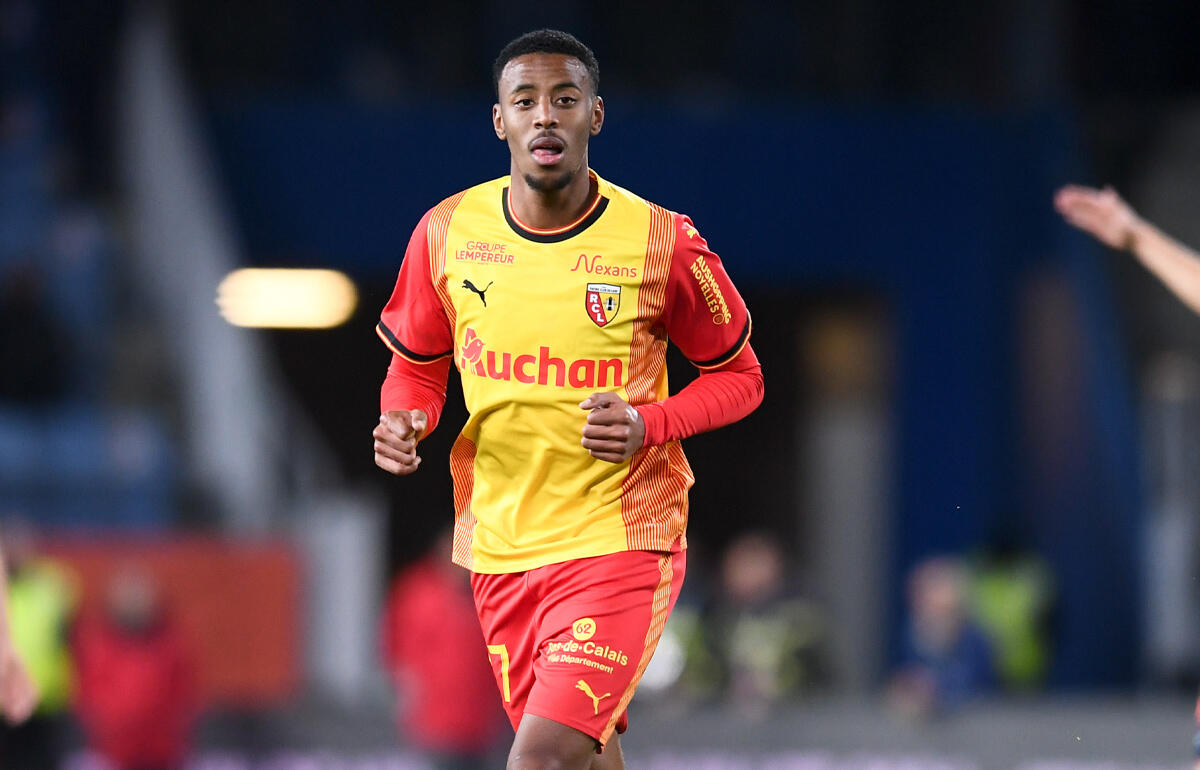 兄も活躍したドイツへ渡るギラヴォギ