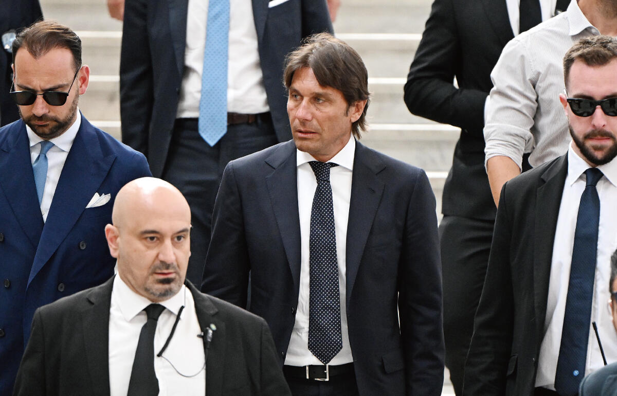 チーム編成への要求が極めて強いアントニオ・コンテ監督