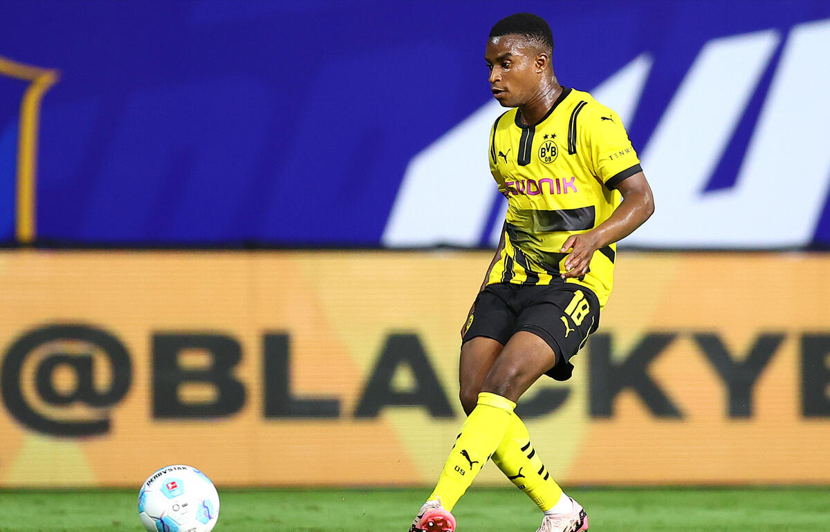 フランス行きが迫っているムココ