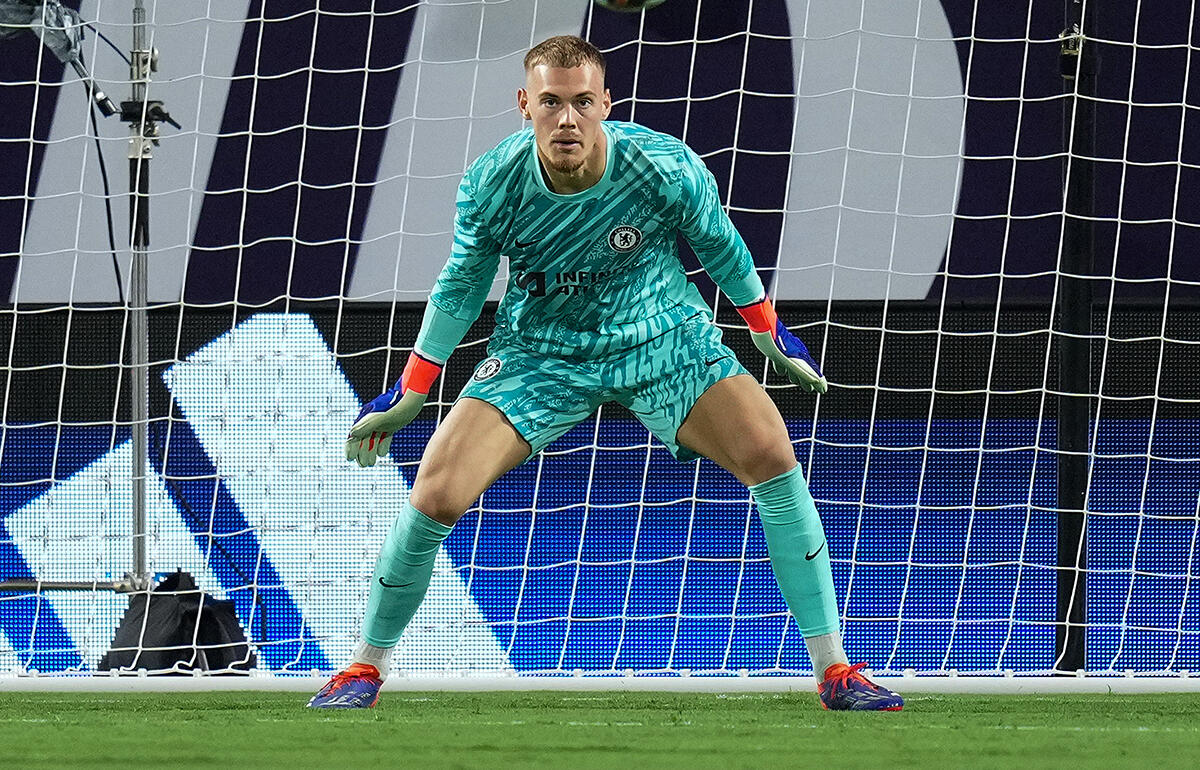 チェルシーでのデビューを喜ぶフィリップ・ヨルゲンセン