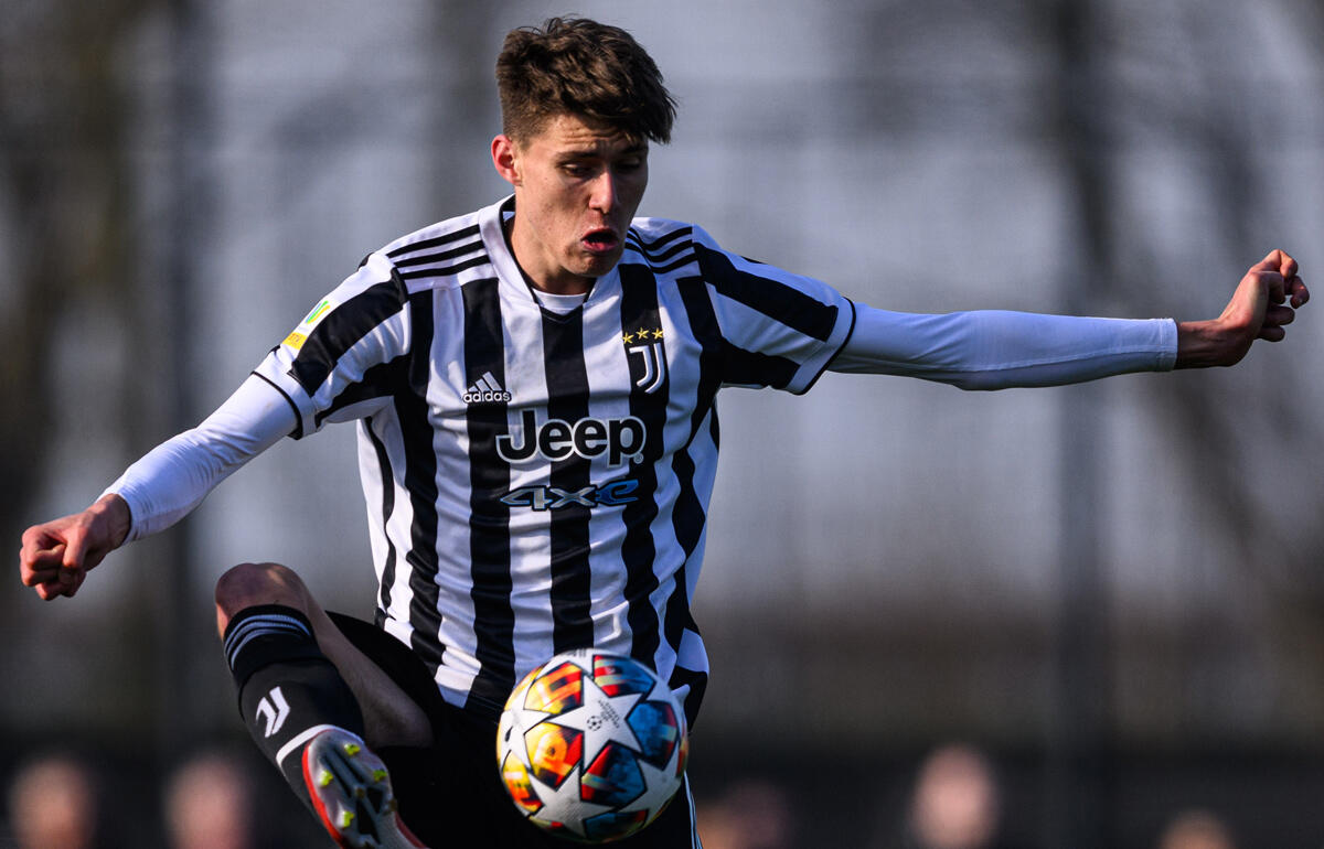 下部組織で育ったサヴォーナ