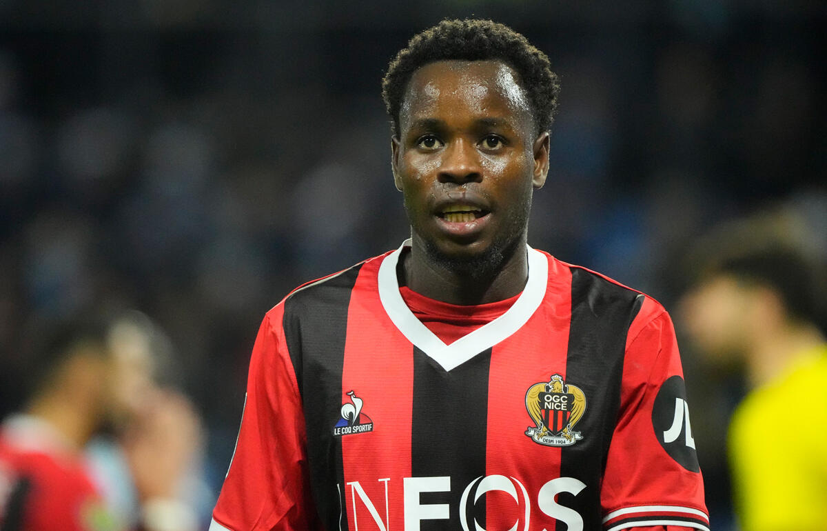 ニースからボーフムにレンタルされるバルデ