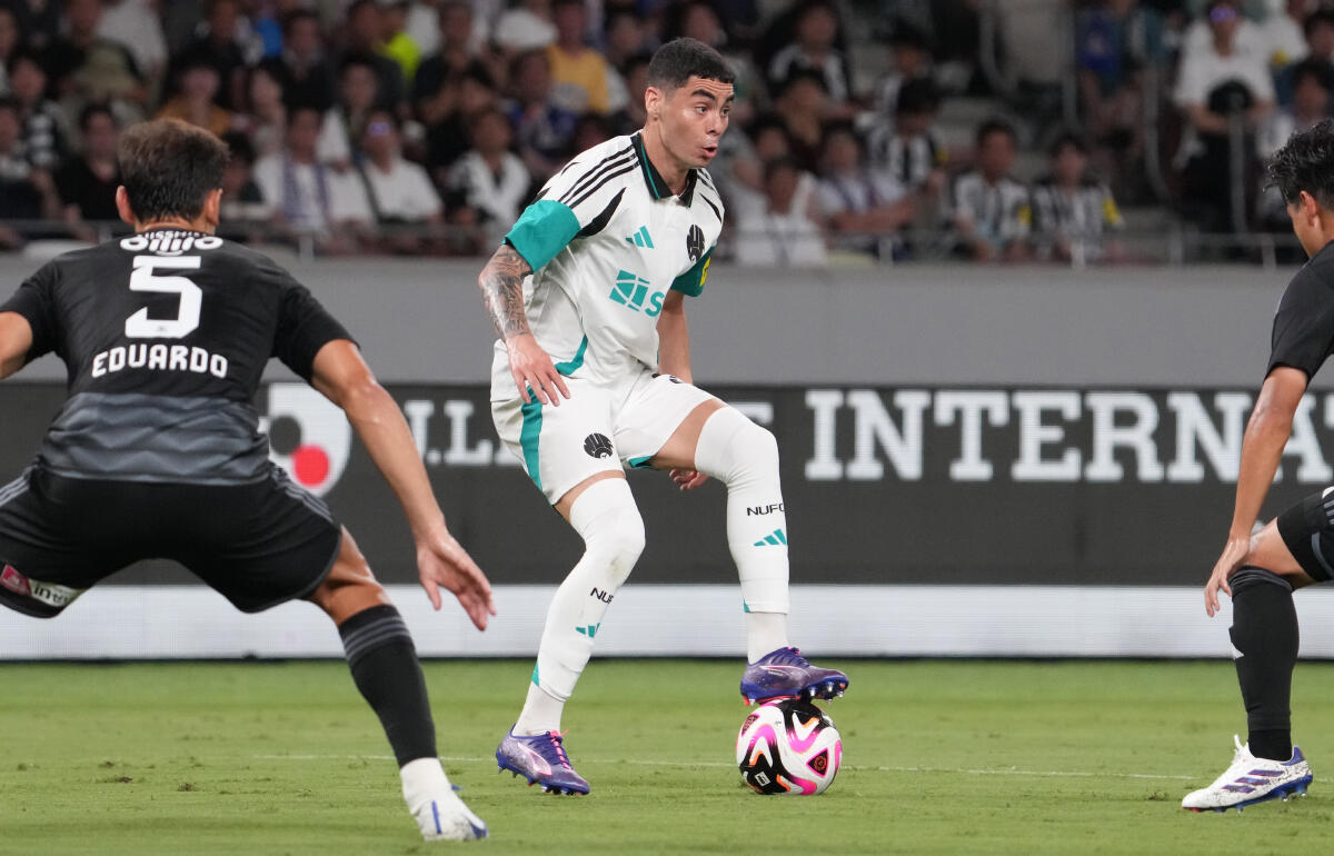 来日時にプレーしたアルミロン