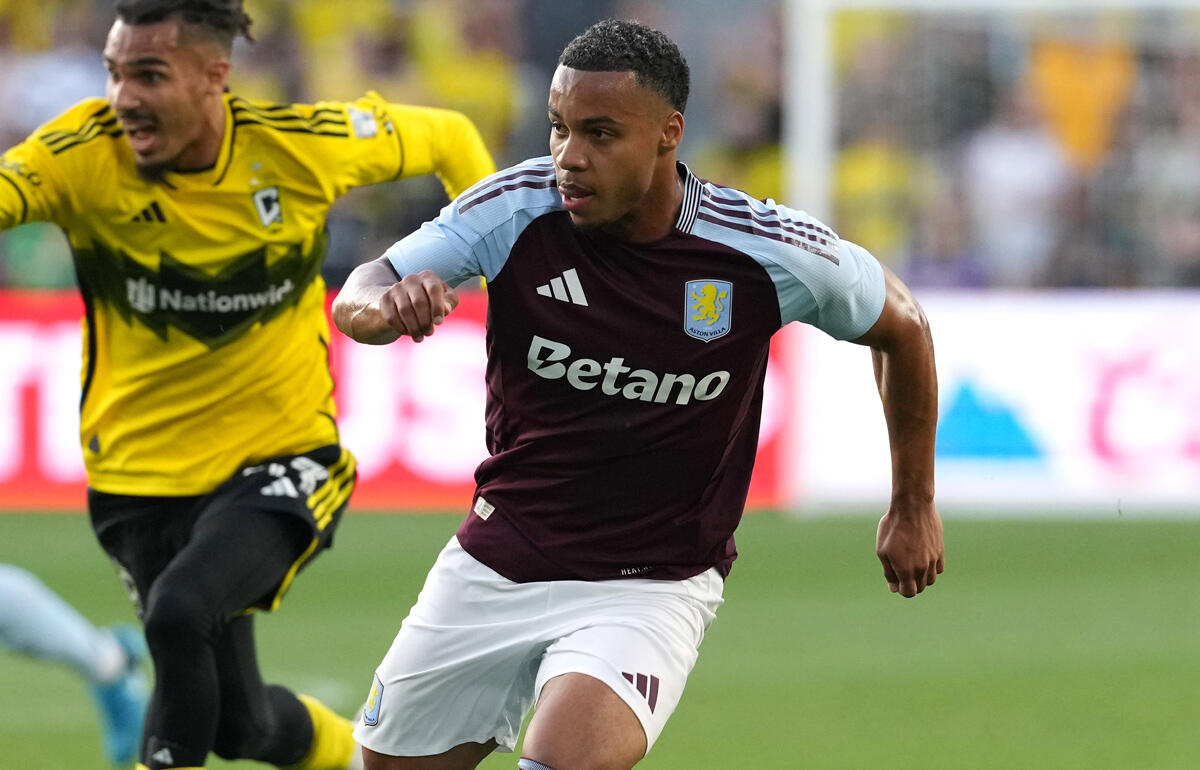 アストン・ビラから完全移籍で加入するアーチャー