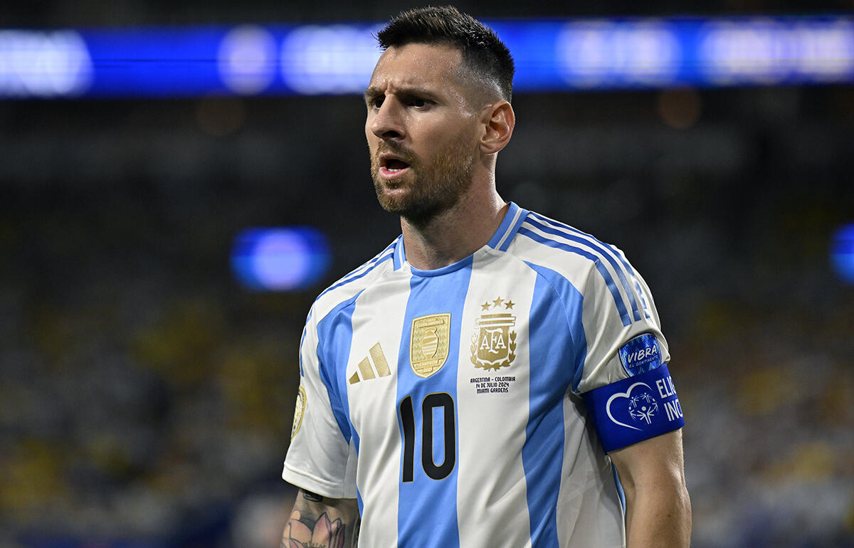 メッシは不在に