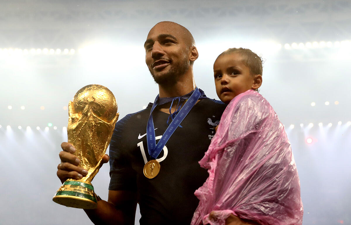 W杯優勝経験もあるMFスティーブン・エンゾンジがセパハンに加入