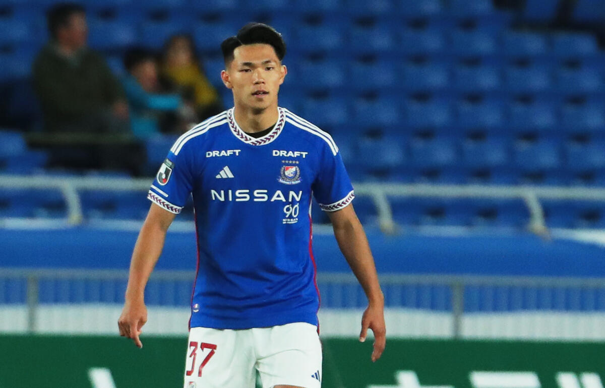 横浜FMで特別指定選手としてプレーしていた塩貝健人