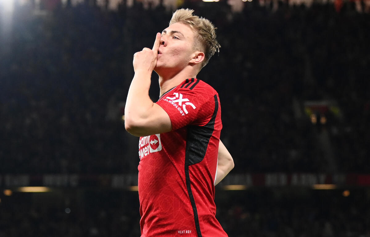 復帰に向けてリハビリに励むホイルンド