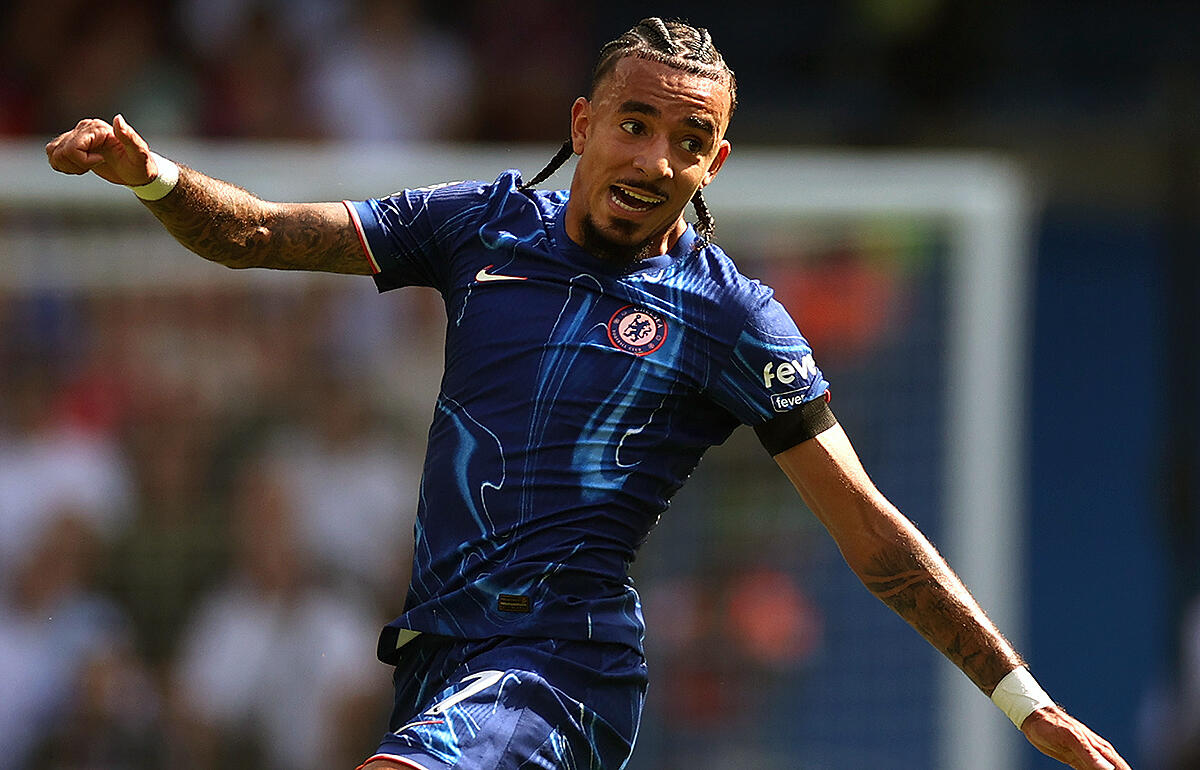 パレス戦で負傷のグスト