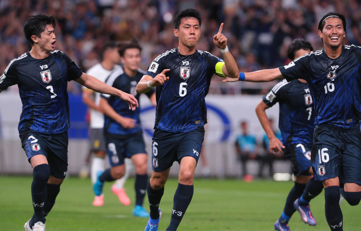 先制点を決めた遠藤航