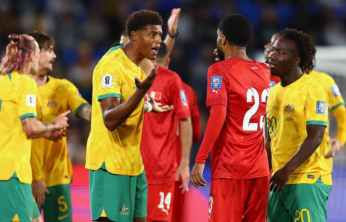 オーストラリアが黒星発進