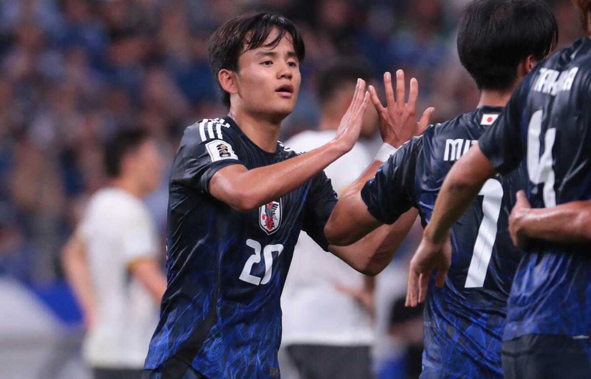中国戦の7ゴール目をマークした久保建英