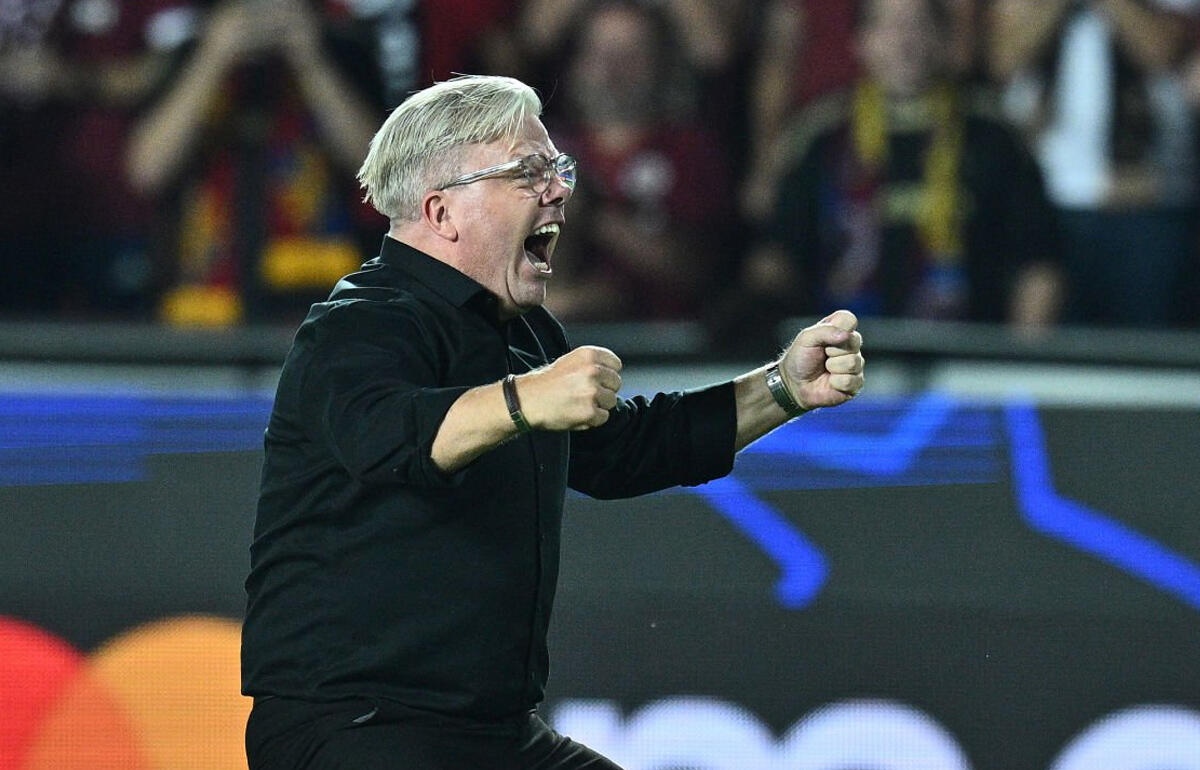 21年ぶりのCL勝利を喜ぶフリース監督