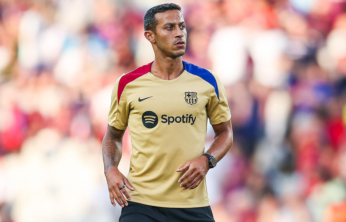 バルセロナで短期間コーチを務めたチアゴ・アルカンタラ氏は、現在日本を観光中