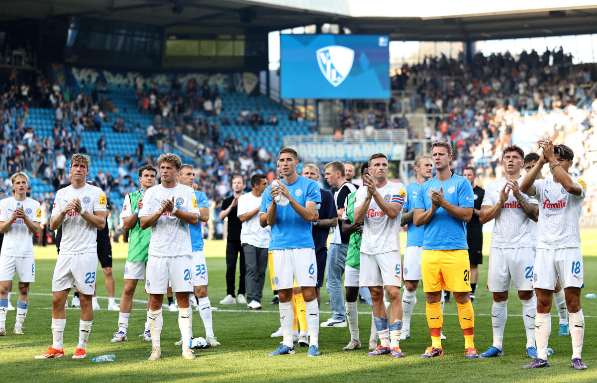 町野の土壇場同点弾でドロー
