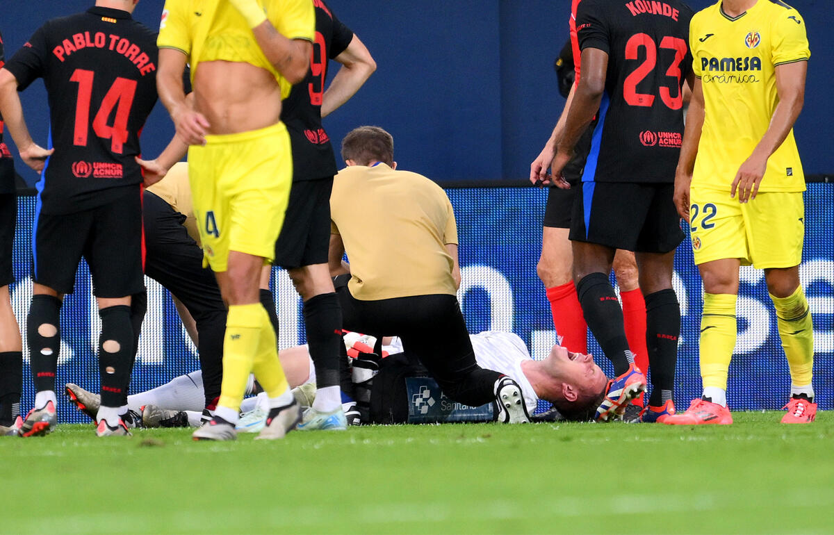 テア・シュテーゲンはヒザの重傷を負ってしまった