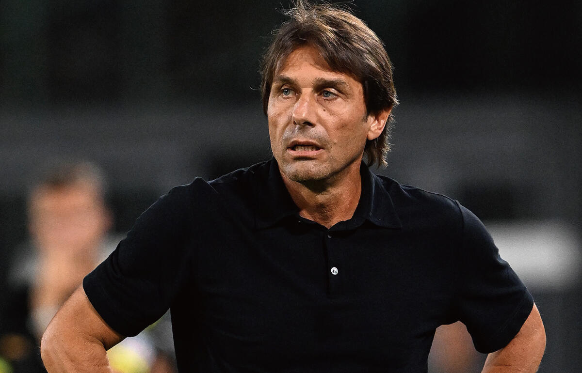 ナポリのアントニオ・コンテ監督