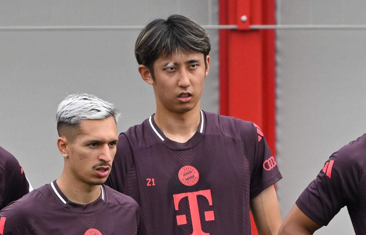 バイエルンデビュー待たれる伊藤洋輝