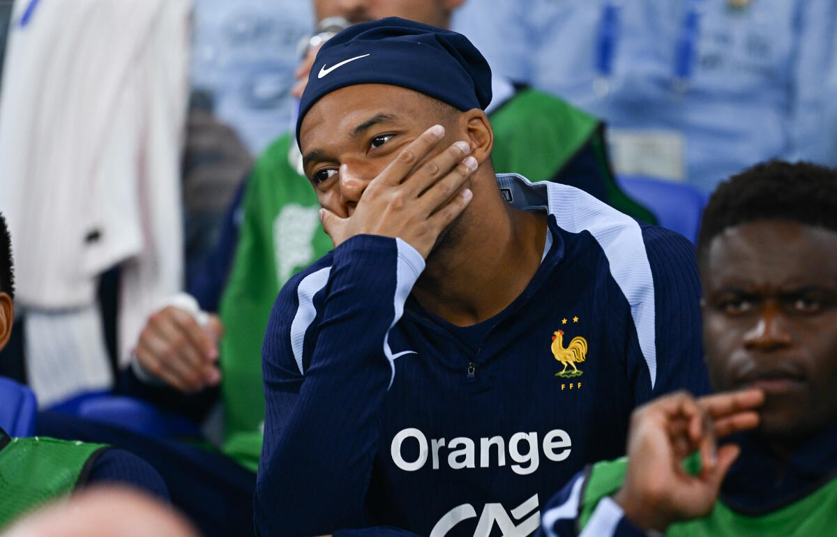 夜遊びが報じられるムバッペ