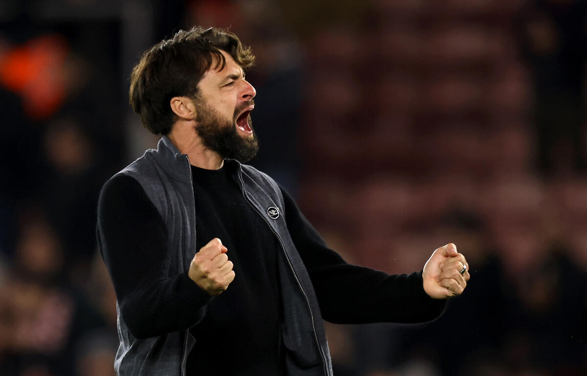 初勝利を収めたラッセル・マーティン監督