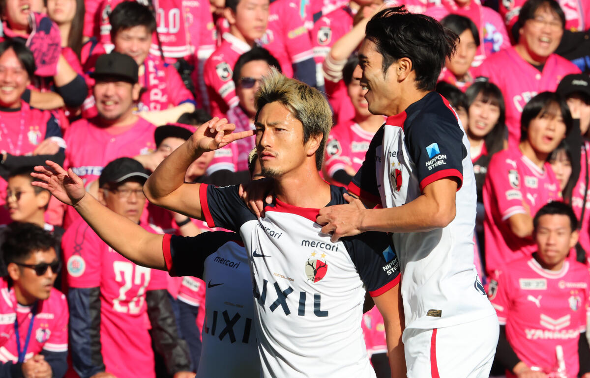 スーパーゴールで追加点の鈴木優磨