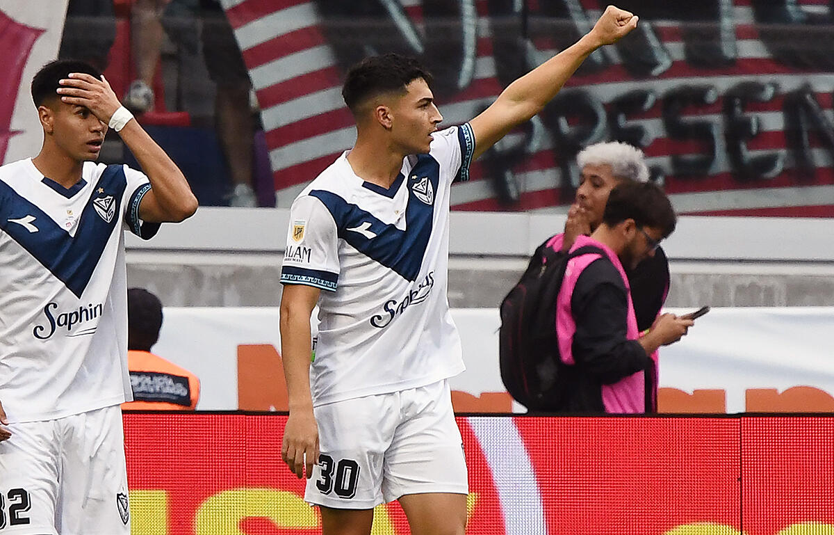 レバークーゼン行き迫るサルコ