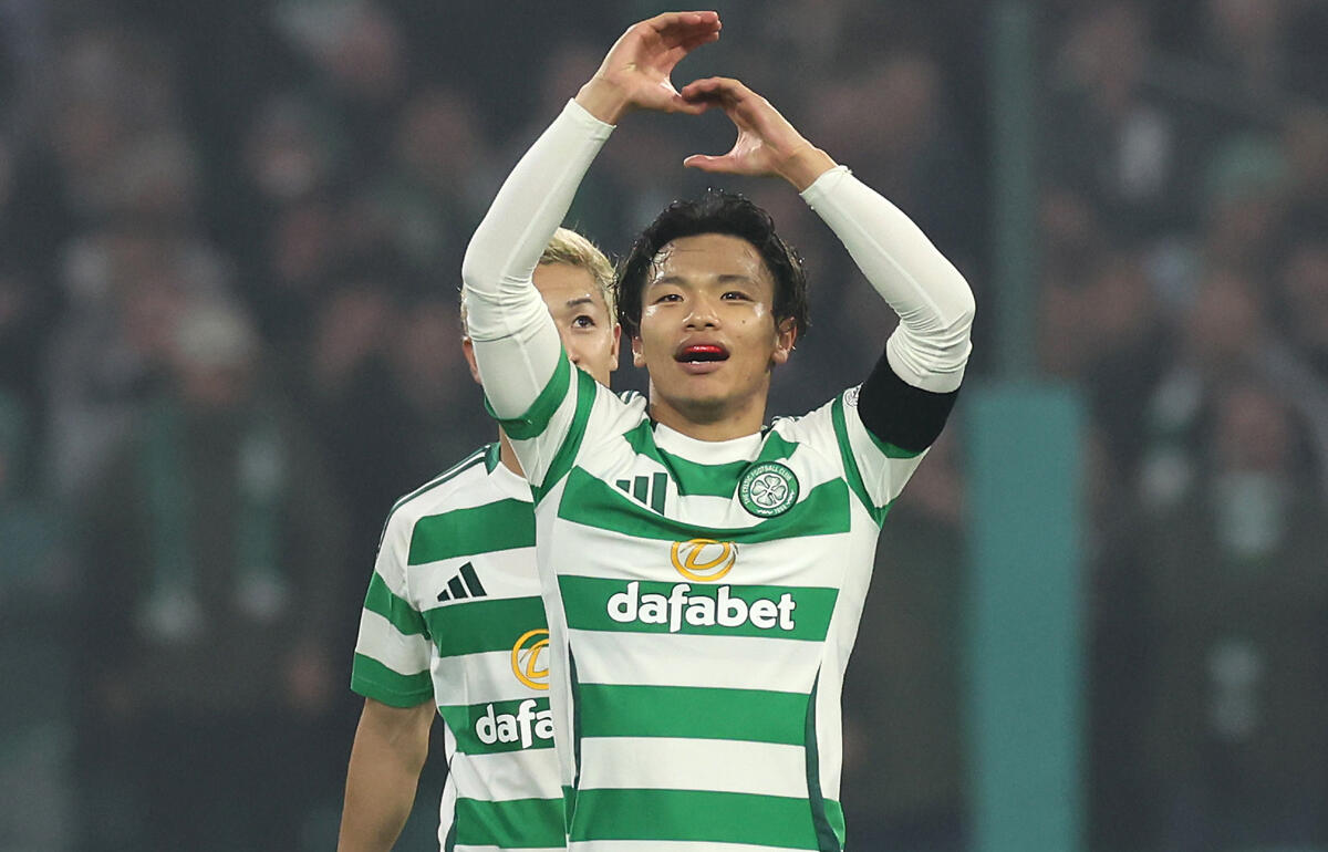 衝撃ゴールを記録した旗手怜央