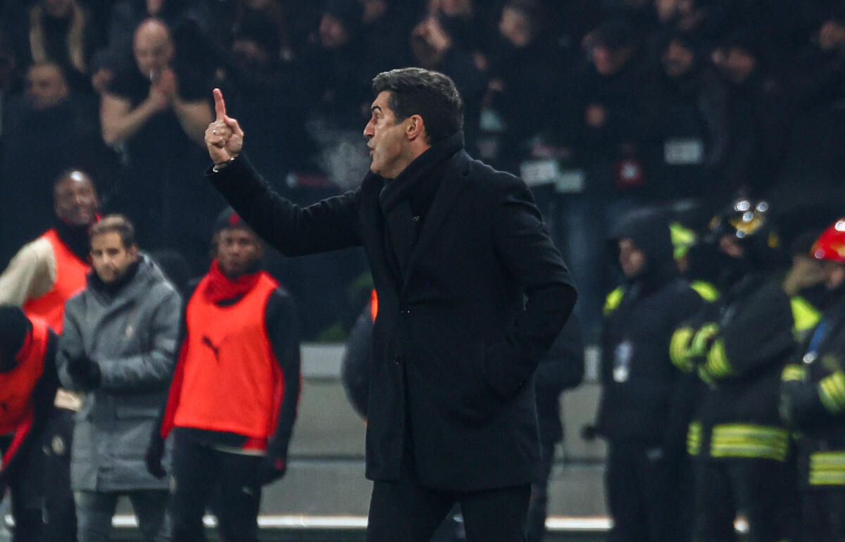 判定に不満のフォンセカ監督