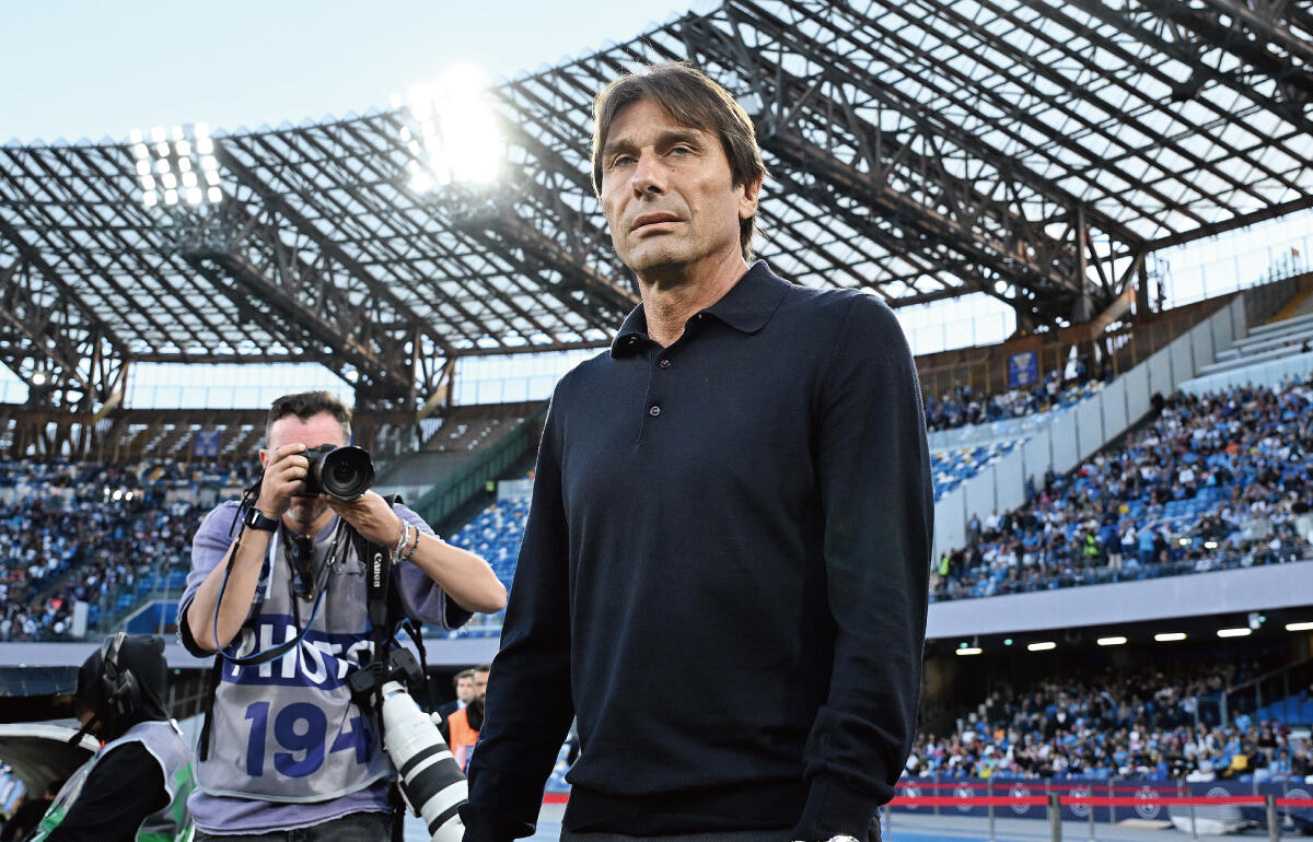ナポリのコンテ監督　1月に向けては“静かに”補強を切望