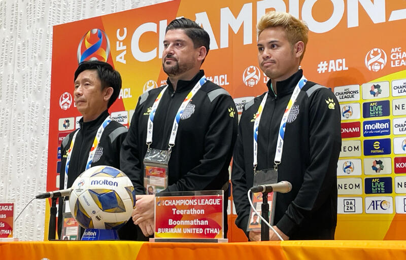 ブリーラムではACLも戦ったパパス氏(中央)