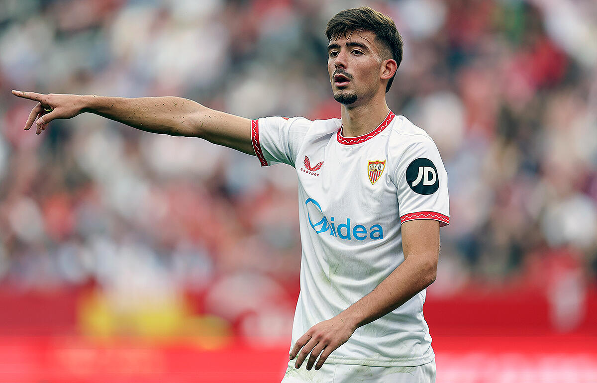 セビージャの守備支えるキケ・サラス