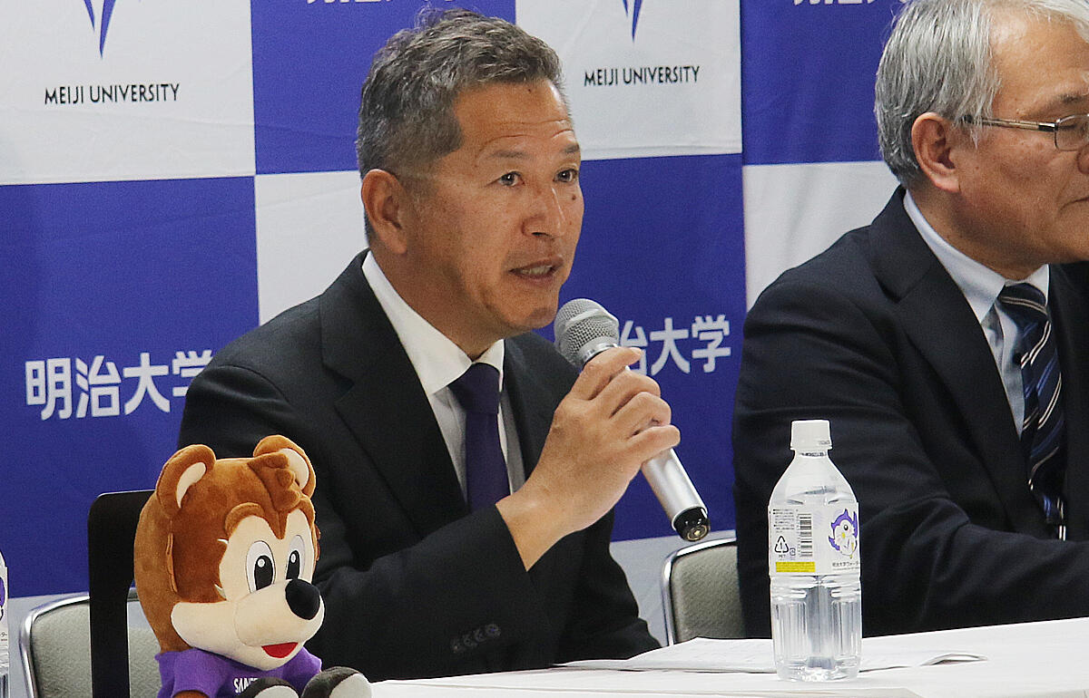 明治大学を10年指揮した栗田大輔監督