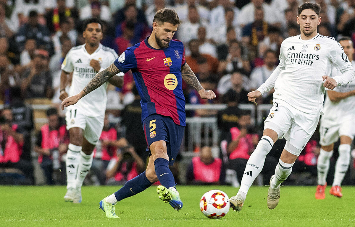 クラシコで負傷のイニゴ・マルティネス