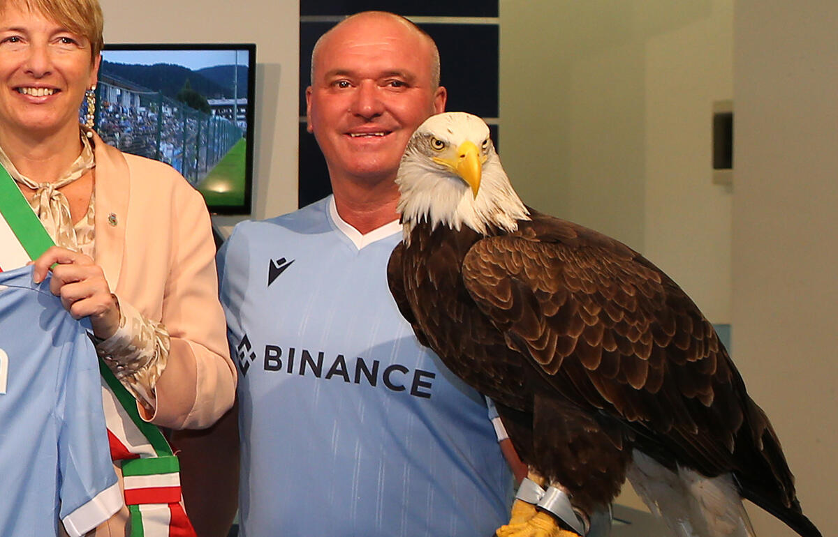 10年以上ラツィオで鷹匠を務めたベルナベ氏