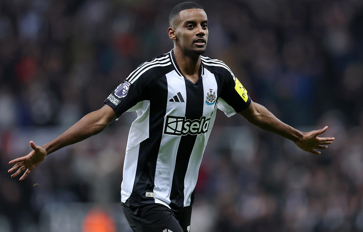 8試合連続得点のFWアレクサンダー・イサク