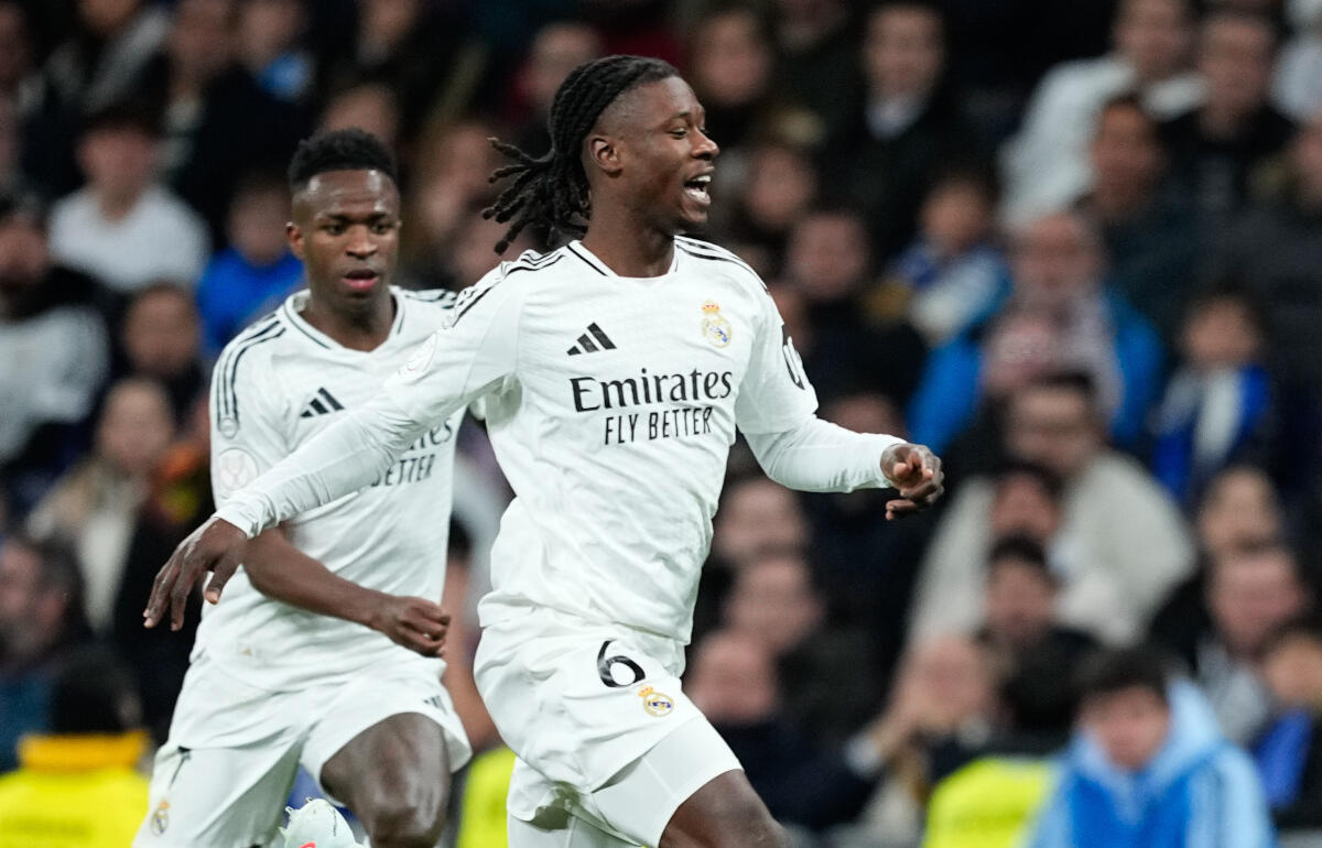 セルタ戦で負傷したカマヴィンガ