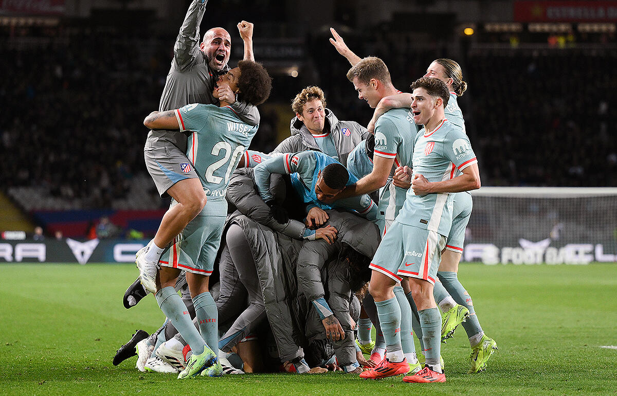 アトレティコが三つ巴の争いをリード