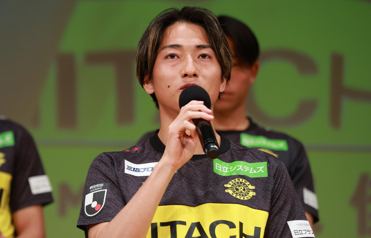 小泉佳穂が柏レイソルで求められる2つのタスク。戦術の体現
