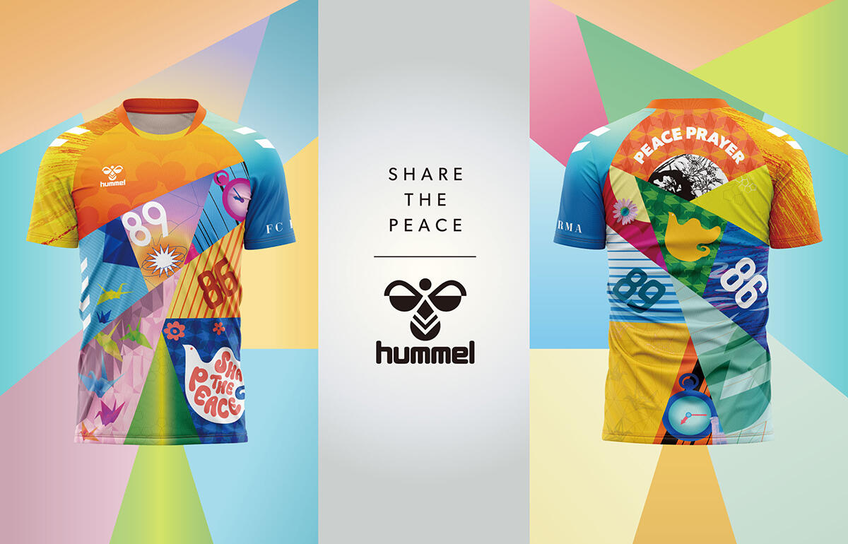 10年間のピースユニフォームを繋ぎ合わせた一着に