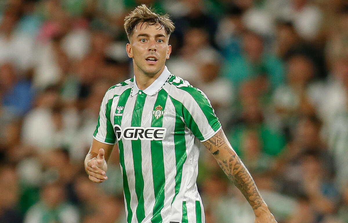 1年半ぶりに古巣に戻るイケル・ロサダ