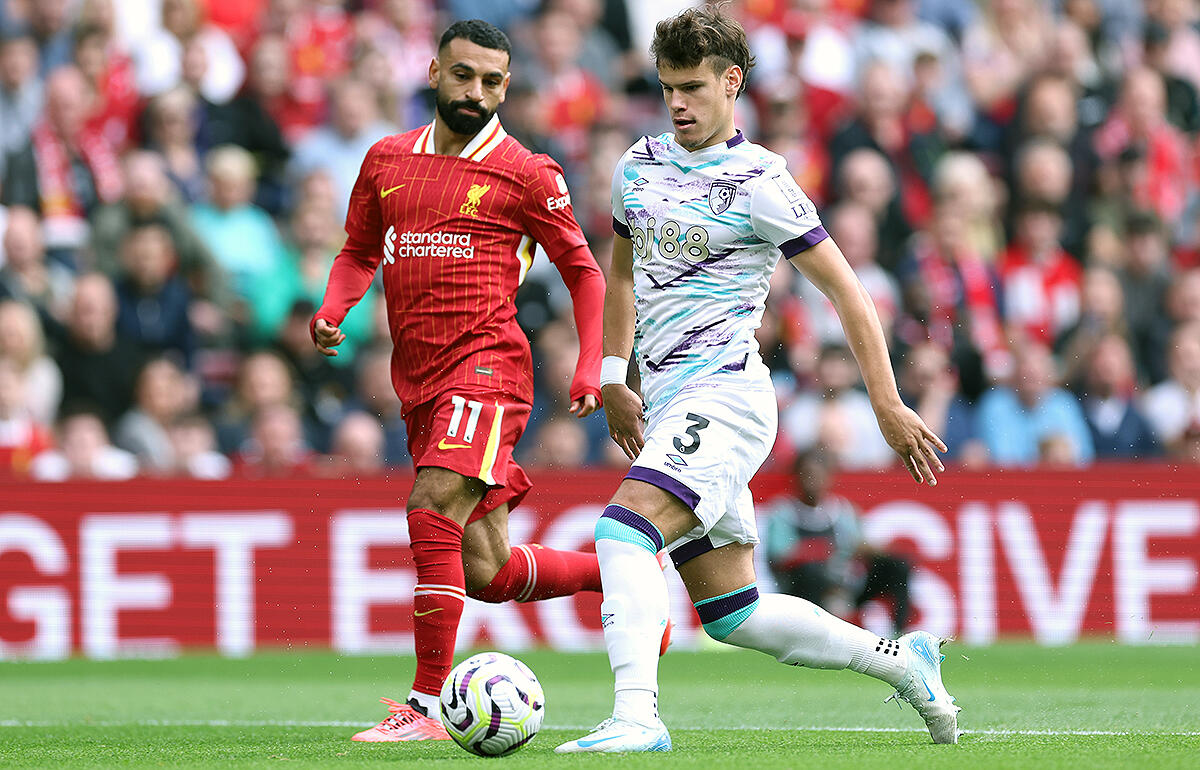 首位リバプールは11戦無敗のボーンマス戦