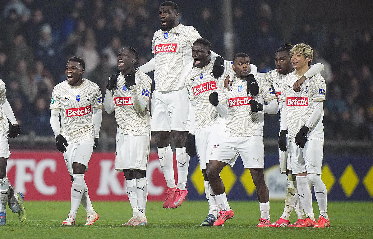 S・ランスは薄氷の勝ち上がりに