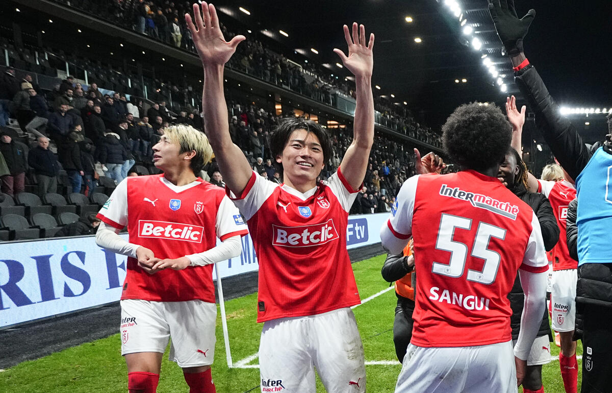 ゴールを記録した中村敬斗