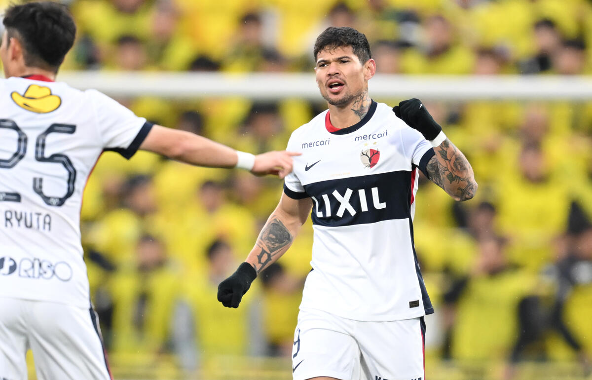 3得点の鹿島FWレオ・セアラ