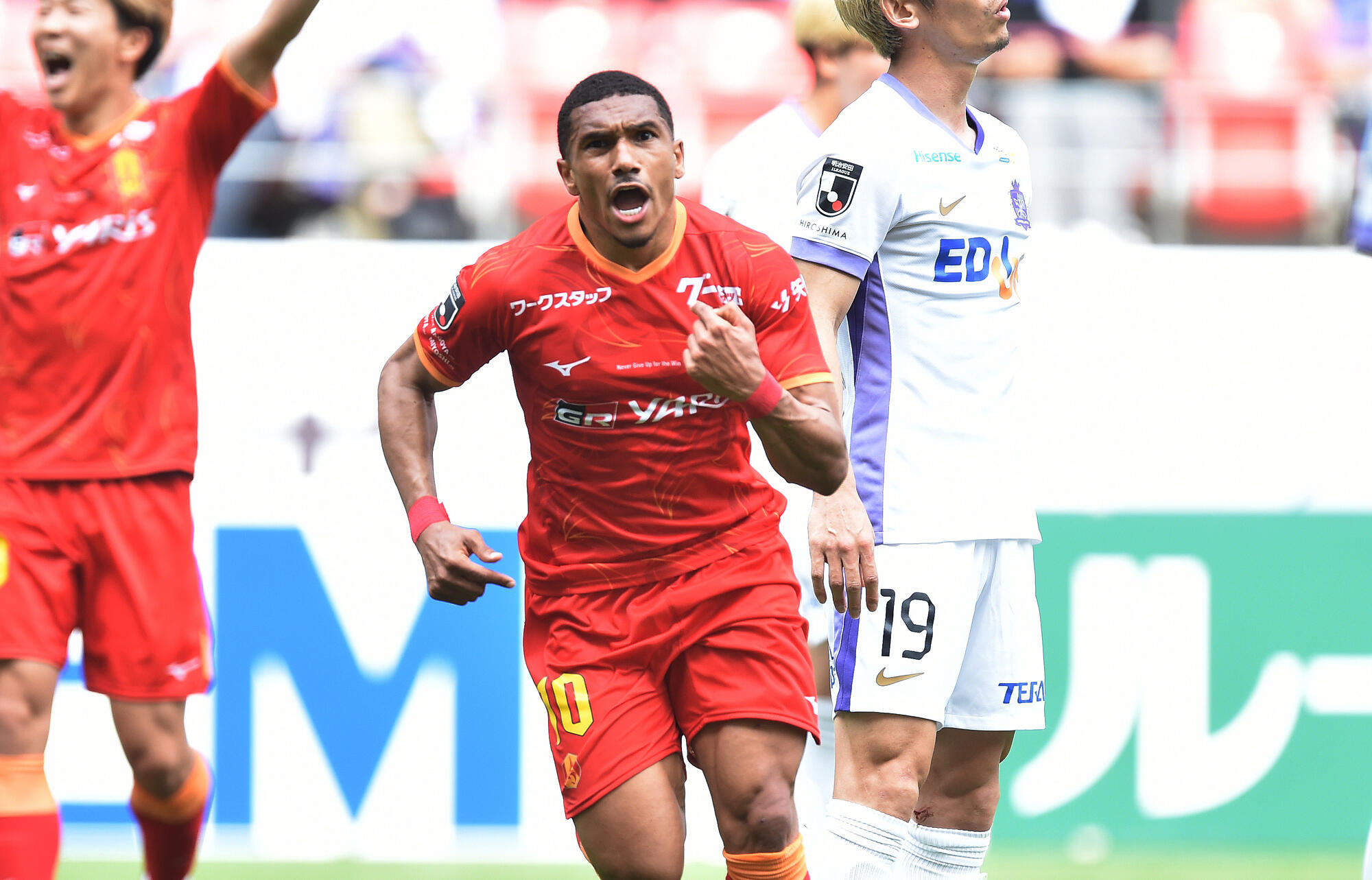 2ゴールのマテウス・カストロ