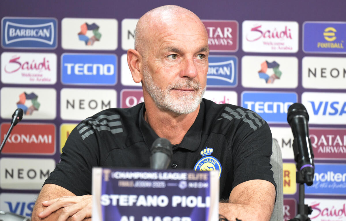 アル・ナスルを指揮するピオリ監督